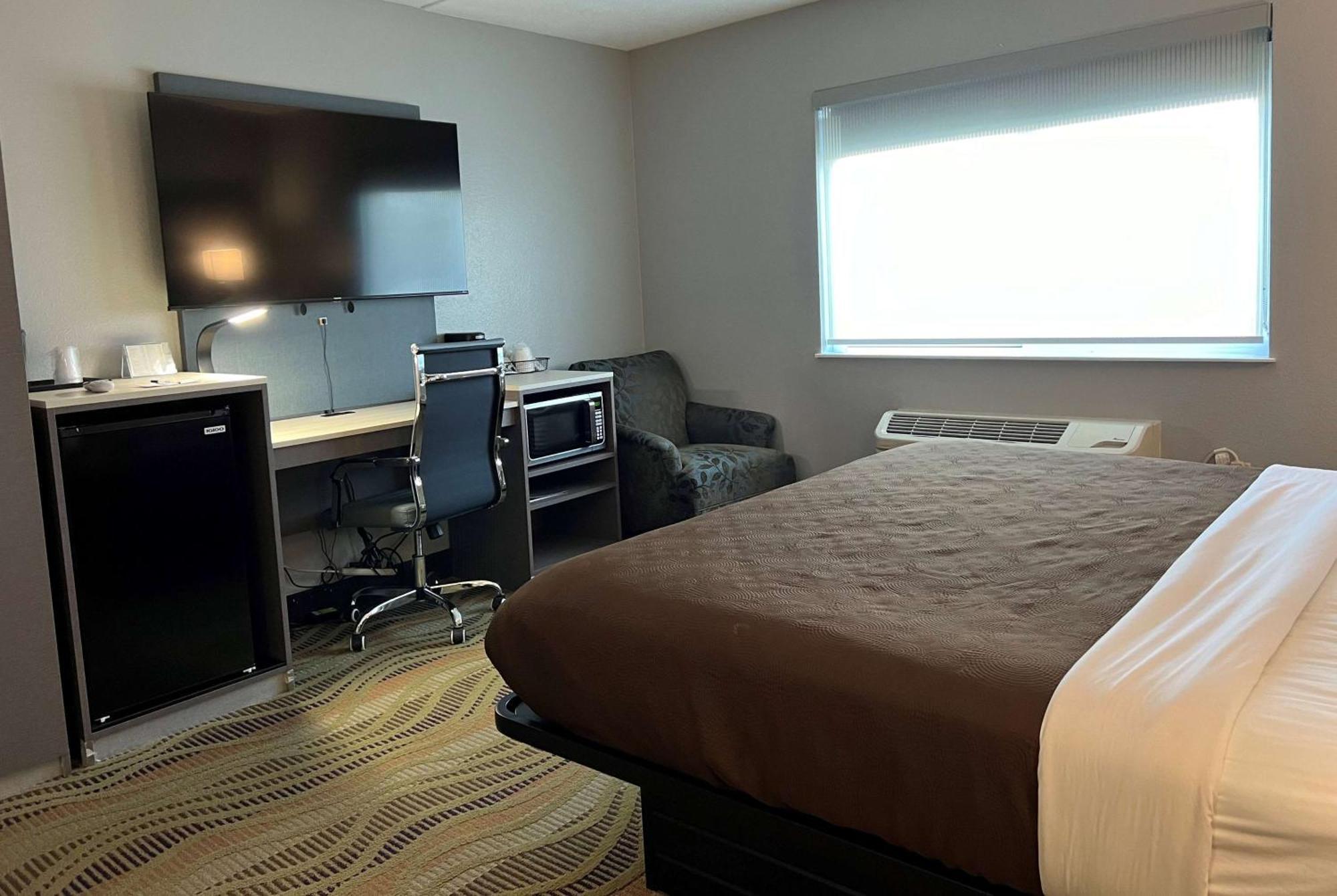 Americinn By Wyndham Republic Ngoại thất bức ảnh