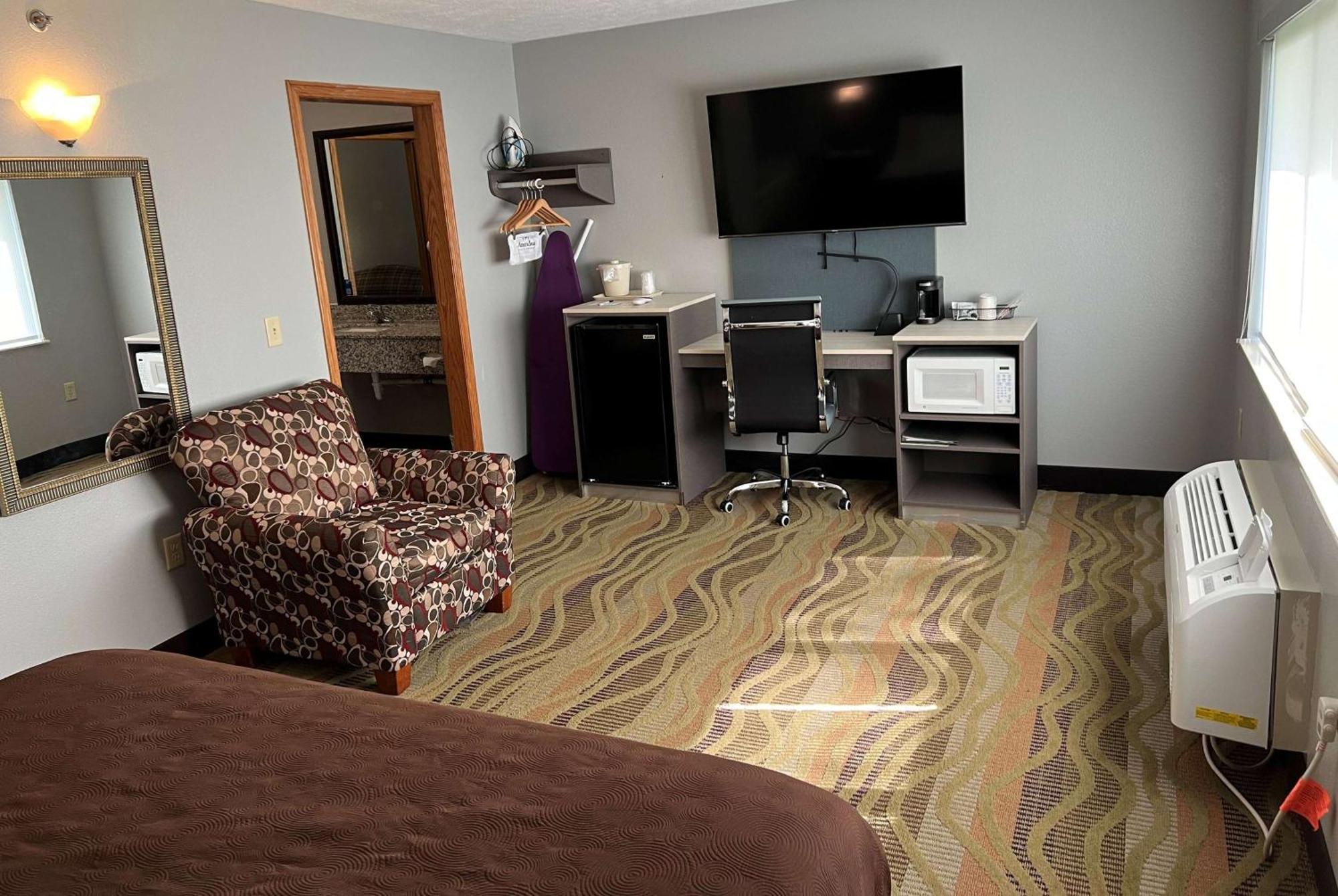 Americinn By Wyndham Republic Ngoại thất bức ảnh